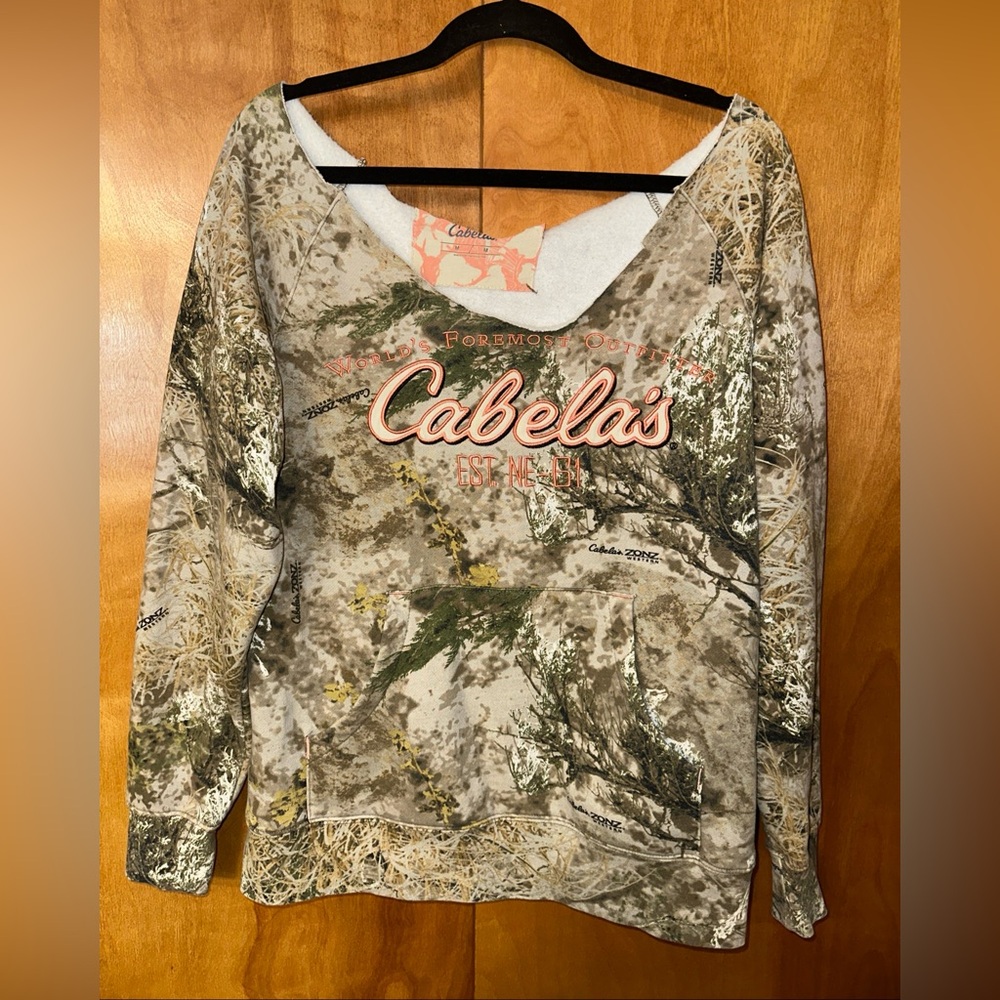 Cabela's Zonz Western Camouflage Sweatshirt with Hood Cut Off Size M